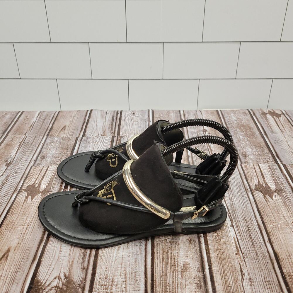BCBGeneration Black Thong Sandals Gold Ring Ankle Strap Women's 7.5 Flat